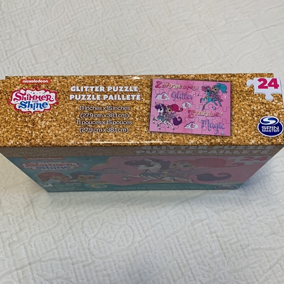 24-Piece Shimmer & Shine Glitter Puzzle by Nickelodeon & SpinMaster - Picture 9 of 11
